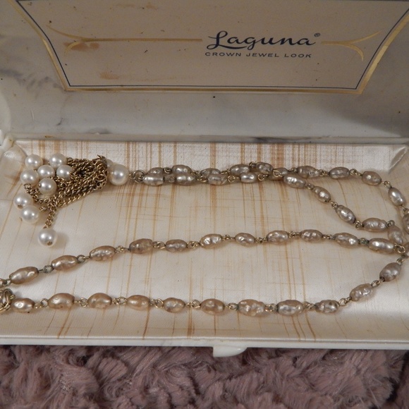 Laguna simulated pearls - Picture 3 of 7